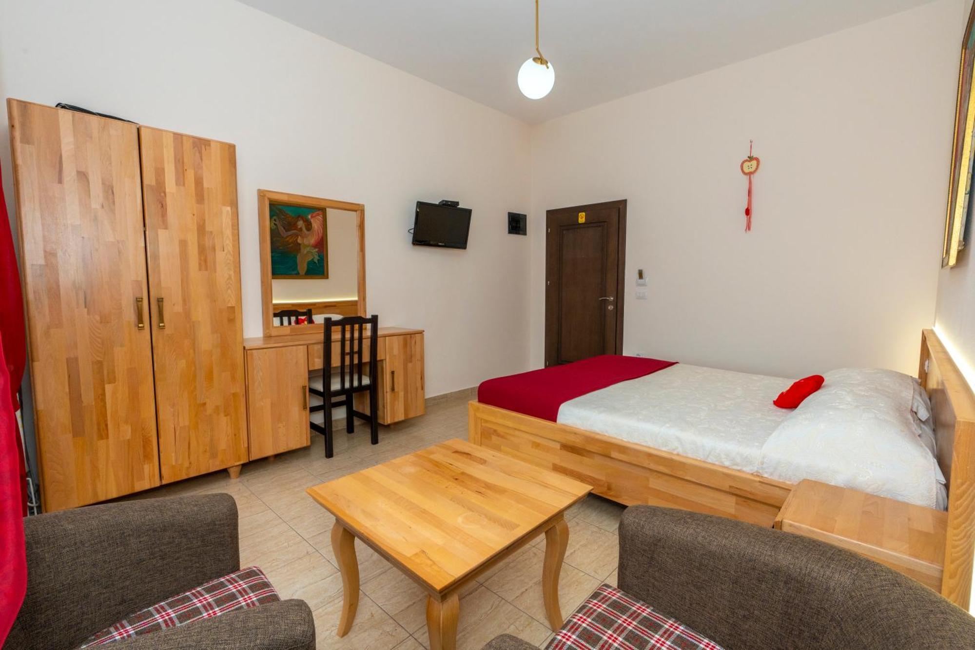 Hotel Albania Velipojë Exteriör bild