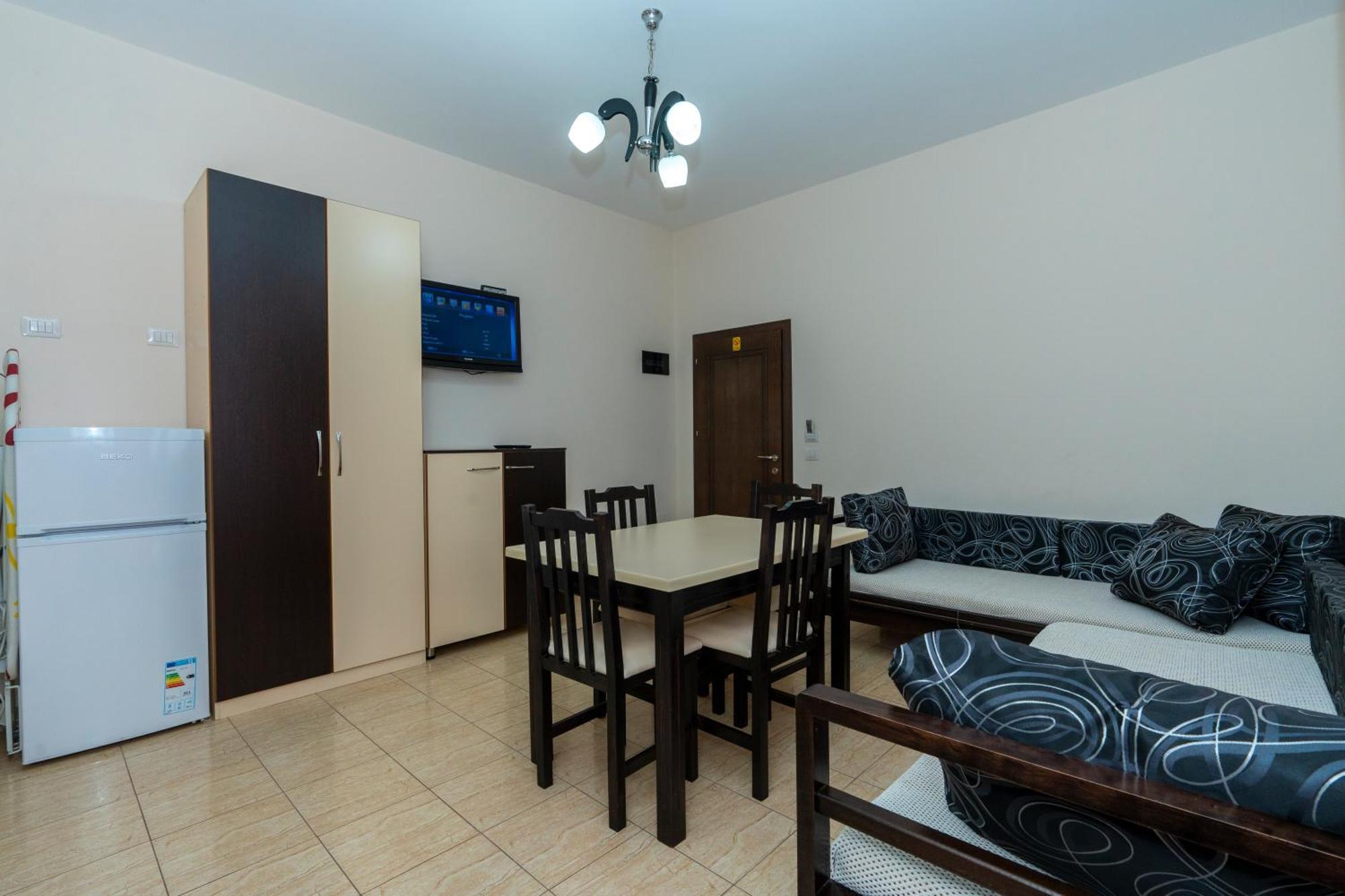 Hotel Albania Velipojë Exteriör bild