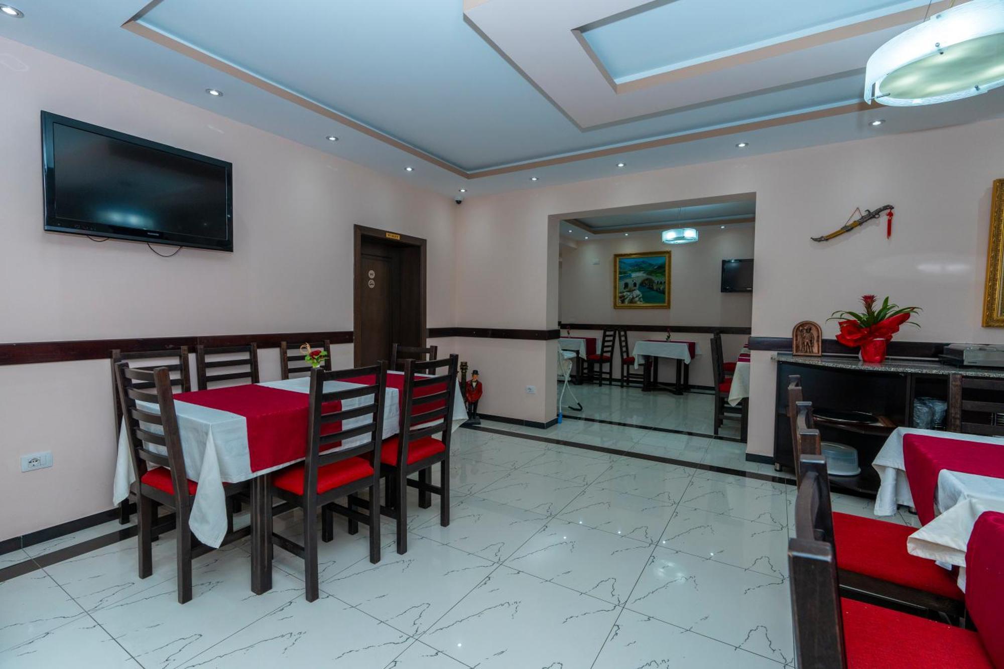 Hotel Albania Velipojë Exteriör bild